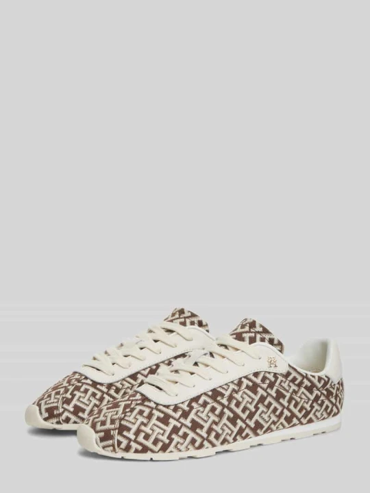 Zdjęcie produktu Sneakersy w nadruku z logo na całej powierzchni Tommy Hilfiger Orzechowy