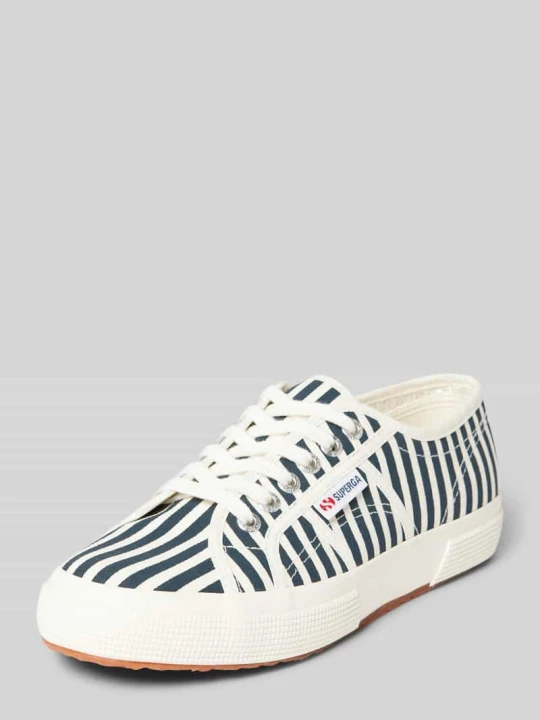 Zdjęcie produktu Sneakersy w paski z detalem z logo model '2750 STRIPES PRINT' Superga Granatowy