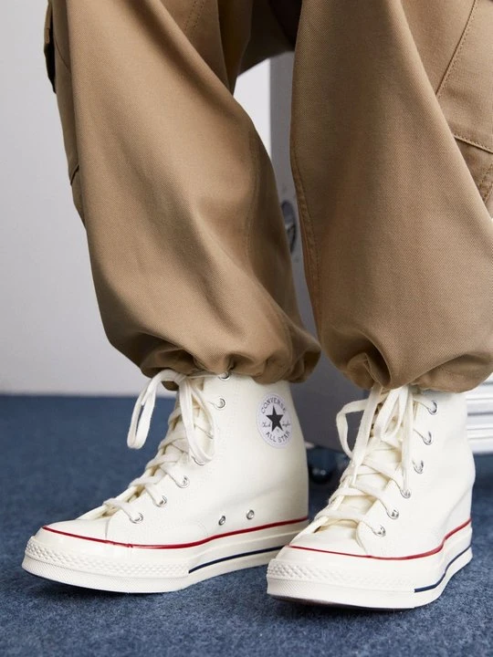 Zdjęcie produktu Sneakersy wysokie Converse mleczny