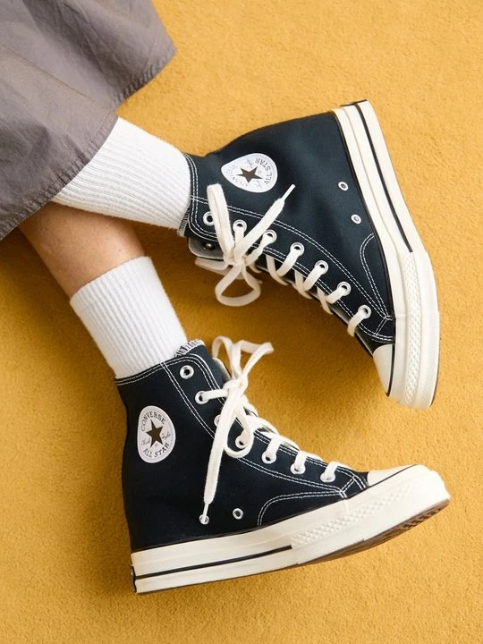 Zdjęcie produktu Sneakersy wysokie Converse czarny