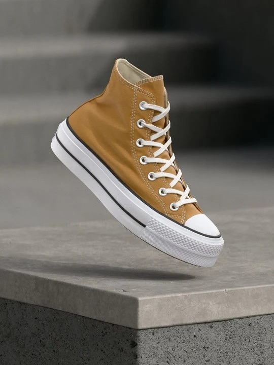 Zdjęcie produktu Sneakersy wysokie Converse jasny brąz