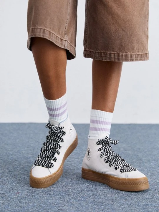Zdjęcie produktu Sneakersy wysokie Converse mleczny