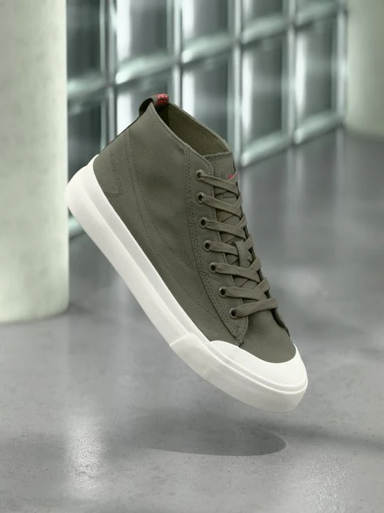 Zdjęcie produktu Sneakersy wysokie Diesel oliwkowy