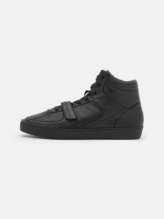 Zdjęcie produktu Sneakersy wysokie HÖGL czarny