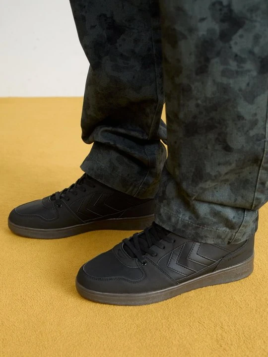 Zdjęcie produktu Sneakersy wysokie Hummel czarny