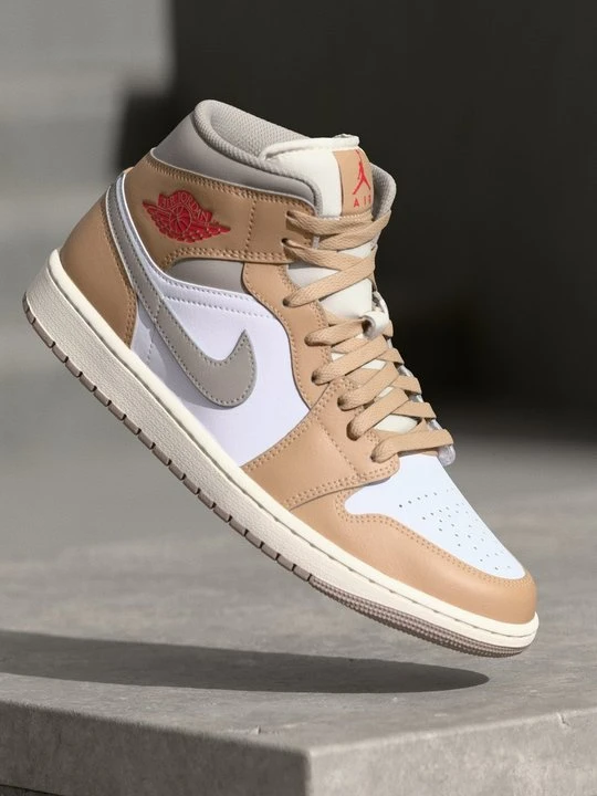 Zdjęcie produktu Sneakersy wysokie Jordan beżowy