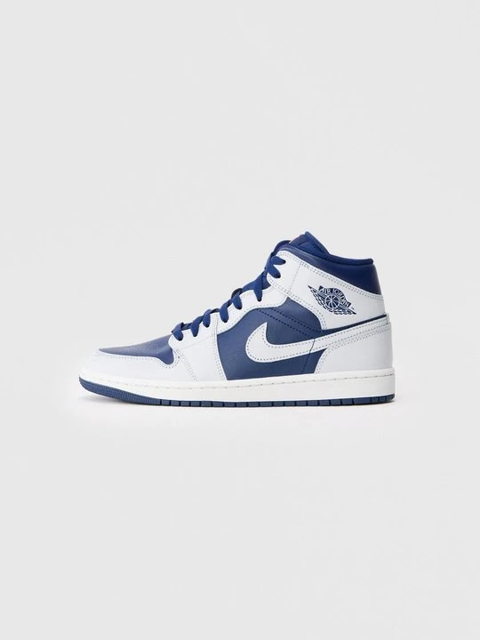 Zdjęcie produktu Sneakersy wysokie Jordan granatowy