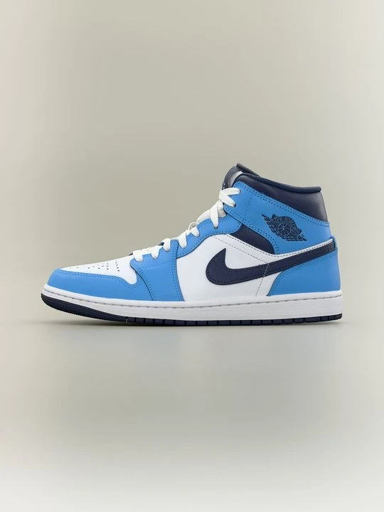 Zdjęcie produktu Sneakersy wysokie Jordan granatowy