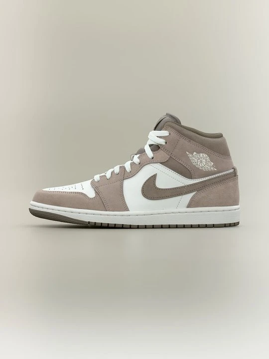 Zdjęcie produktu Sneakersy wysokie Jordan szary