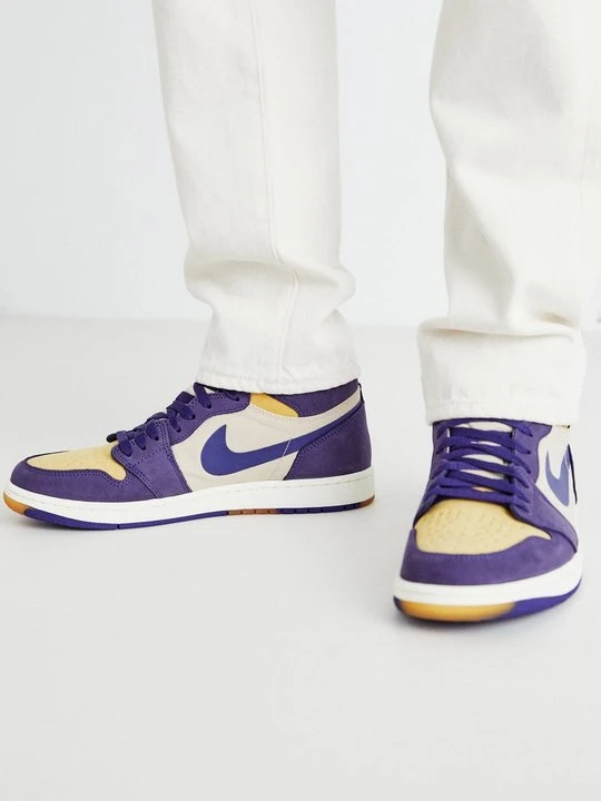 Zdjęcie produktu Sneakersy wysokie Jordan fioletowy