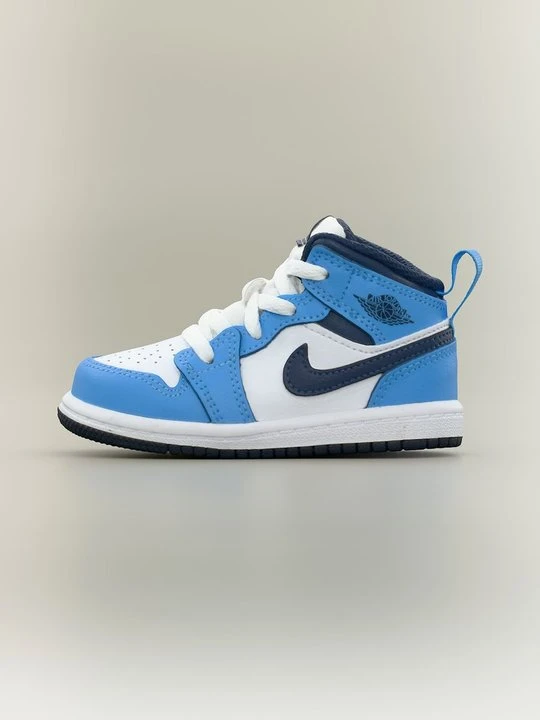 Zdjęcie produktu Sneakersy wysokie Jordan granatowy