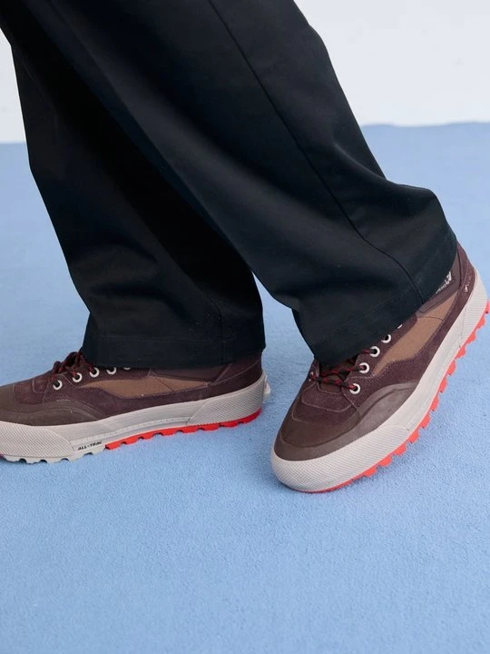 Zdjęcie produktu Sneakersy wysokie Vans ciemnobrązowy
