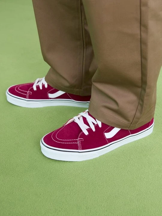 Zdjęcie produktu Sneakersy wysokie Vans ciemnoczerwony