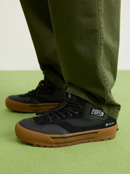 Zdjęcie produktu Sneakersy wysokie Vans czarny