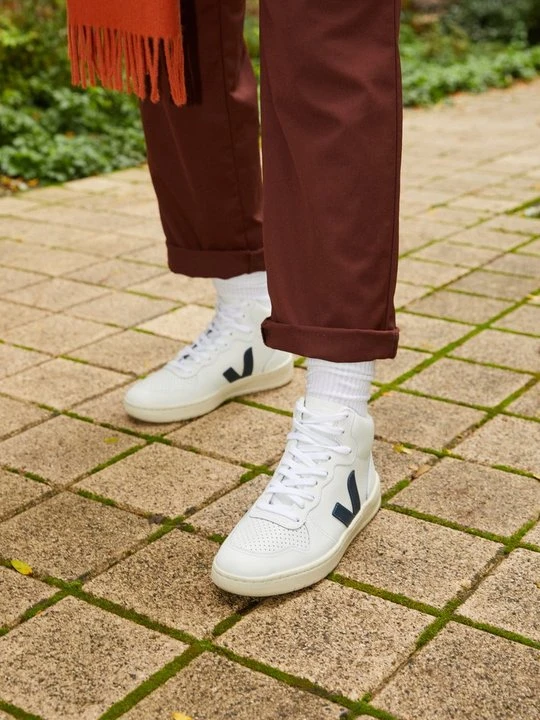 Zdjęcie produktu Sneakersy wysokie Veja biały