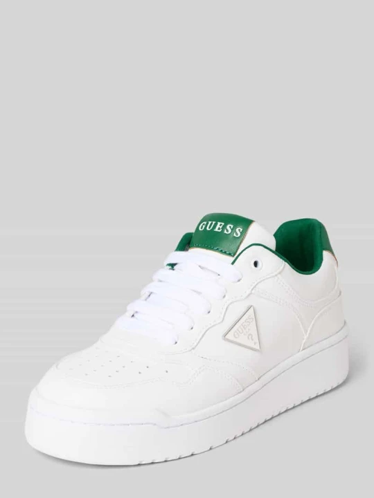 Zdjęcie produktu Sneakersy z aplikacją z logo model "Miram" Guess Biały