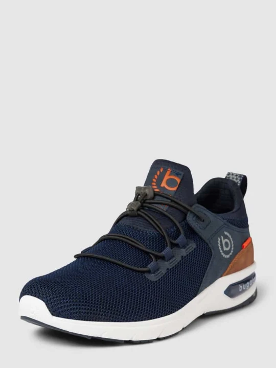 Zdjęcie produktu Sneakersy z detalami z logo model ‘Numbis’ Bugatti Ciemnoniebieski
