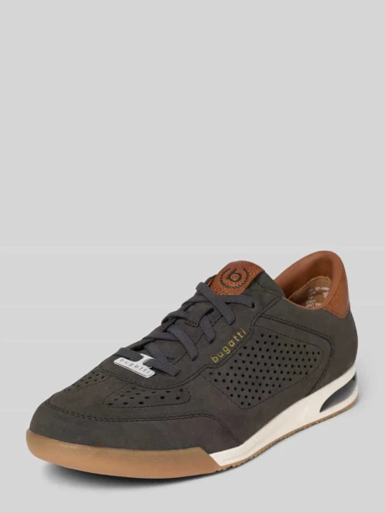 Zdjęcie produktu Sneakersy z detale z logo model 'Trevor' Bugatti Czarny