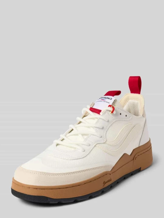 Zdjęcie produktu Sneakersy z naszywką z logo model 'G-HIKE FUNCTION' Genesis Biały