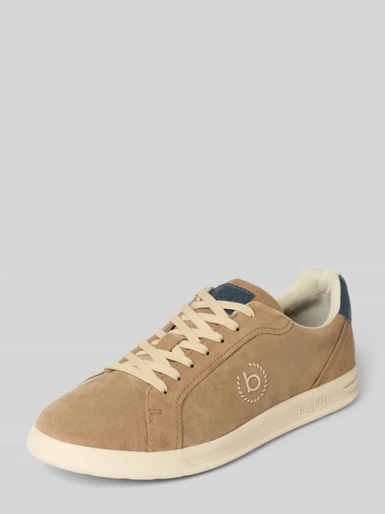 Zdjęcie produktu Sneakersy z powlekanej skóry Model 'Powder' Bugatti Piaskowy