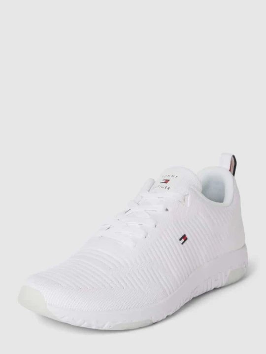 Zdjęcie produktu Sneakersy z wyhaftowanym logo Tommy Hilfiger Biały