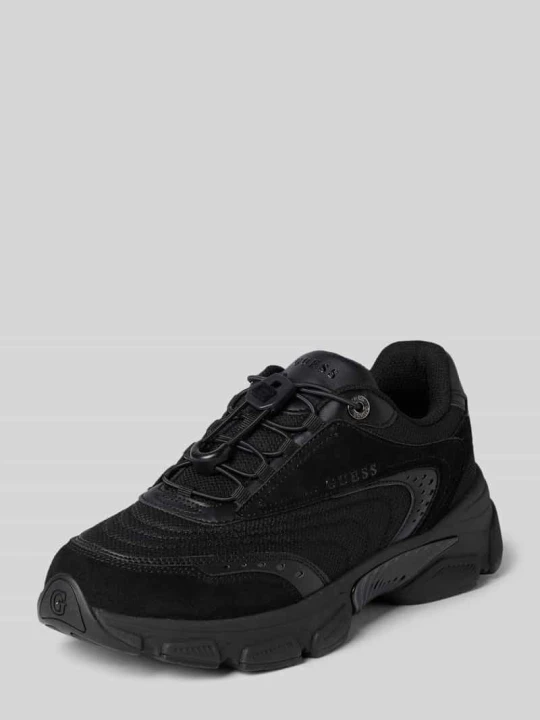 Zdjęcie produktu Sneakersy z profilowaną podeszwą Model 'IMERI' Guess Czarny