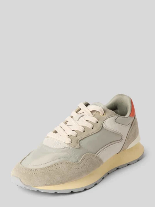 Zdjęcie produktu Sneakersy z wytłoczonym logo Model 'City' HOFF Oliwkowy