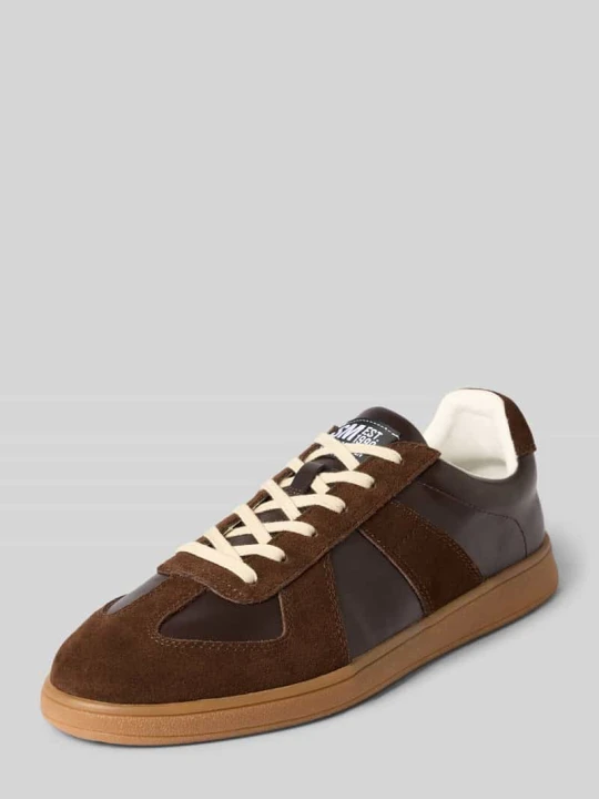 Zdjęcie produktu Sneakersy ze skóry bydlęcej nappa z podeszwą w kontrastowym kolorze Steve Madden