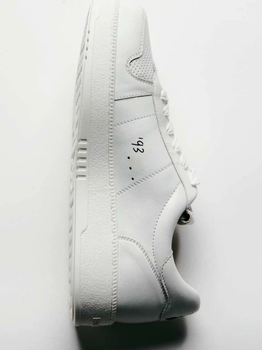 Zdjęcie produktu Sneakersy ze skóry Patrizia Pepe biały