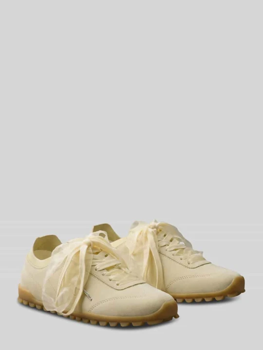 Zdjęcie produktu Sneakersy ze skóry welurowej z dwoma sznurowadłami Calvin Klein Beżowy