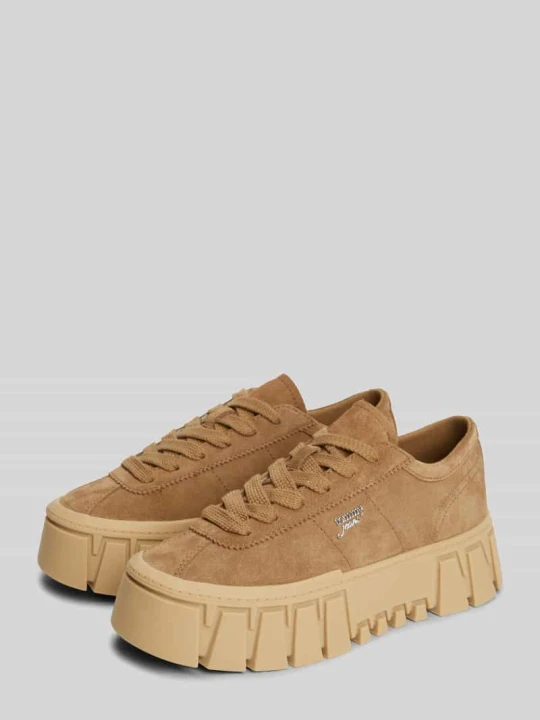 Zdjęcie produktu Sneakersy ze skóry welurowej z podeszwą na platformie Tommy Jeans Camel