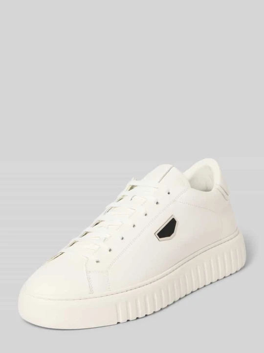 Zdjęcie produktu Sneakersy ze skóry z aplikacją z metką Antony Morato Biały