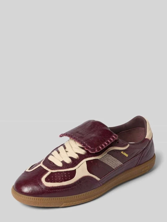 Zdjęcie produktu Sneakersy ze skóry z wytłoczonym logo model '490 Club Patent' ALOHAS Bordowy