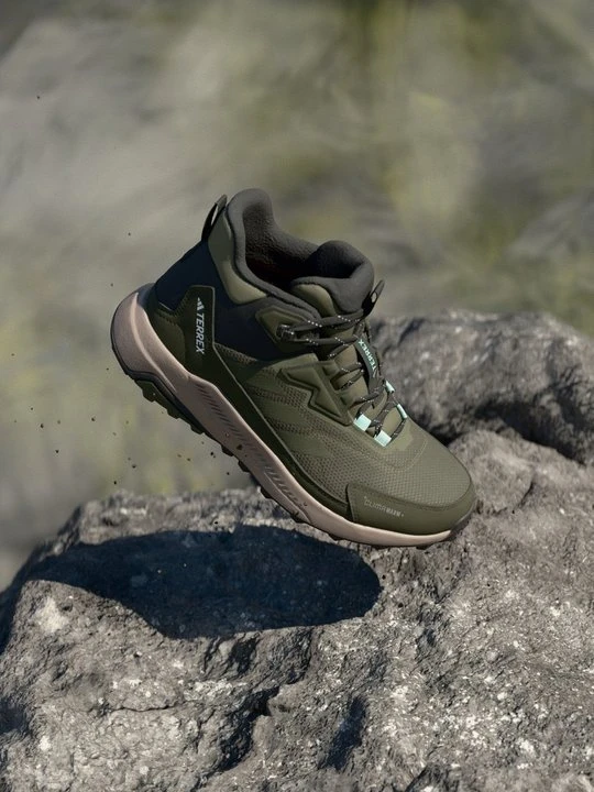 Zdjęcie produktu Śniegowce Adidas Terrex oliwkowy