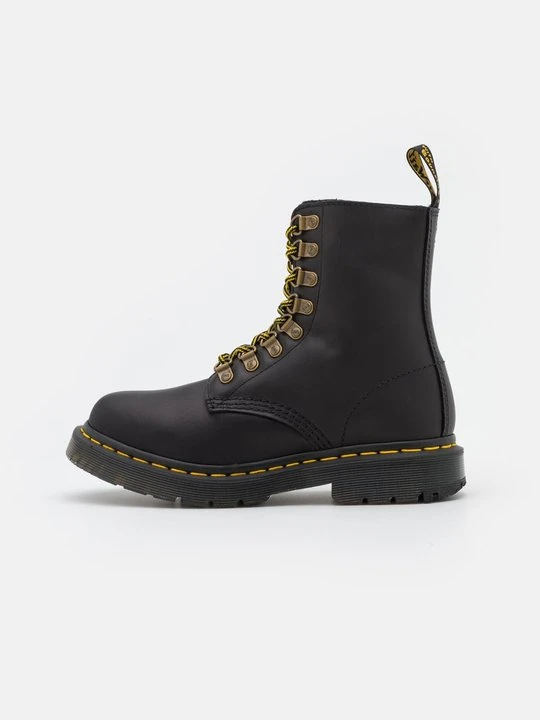 Zdjęcie produktu Śniegowce Dr. Martens czarny