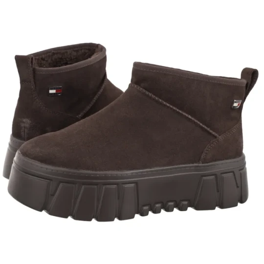 Zdjęcie produktu Śniegowce Tjw Suede Platform Boots WL Deep Brown EN0EN03158 GT3 (TH1530-a) Tommy Hilfiger