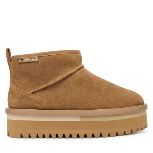 Zdjęcie produktu Śniegowce Tommy Jeans Tjw Flatform Snow Boot Suede EN0EN02841 Brązowy