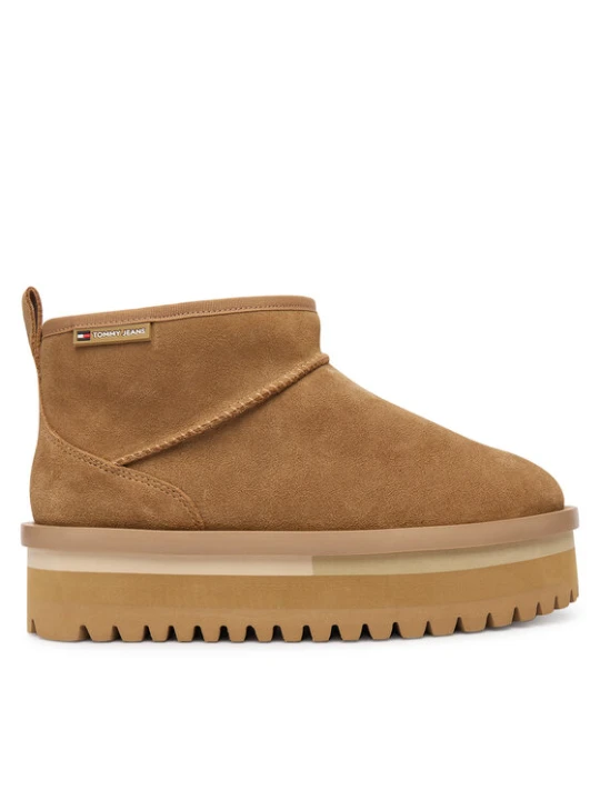 Zdjęcie produktu Śniegowce Tommy Jeans Tjw Flatform Snow Boot Suede EN0EN02841 Brązowy