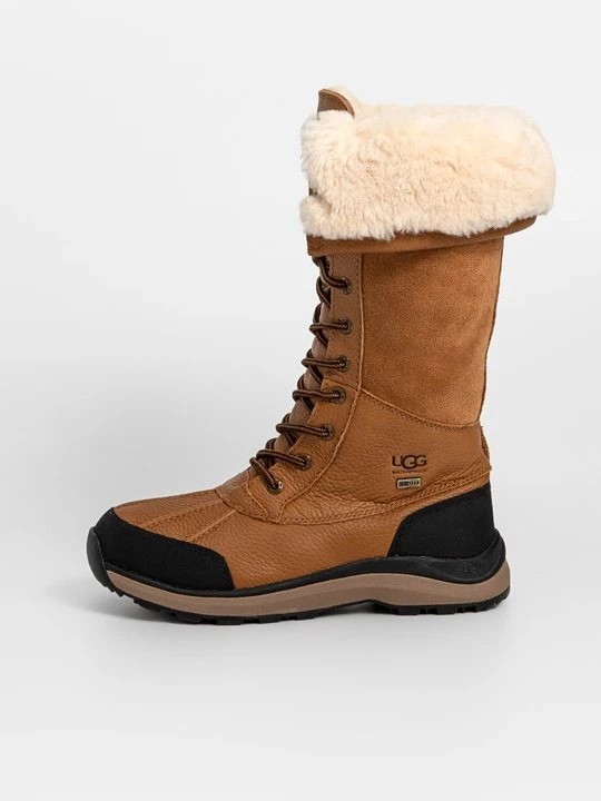 Zdjęcie produktu Śniegowce UGG koniakowy