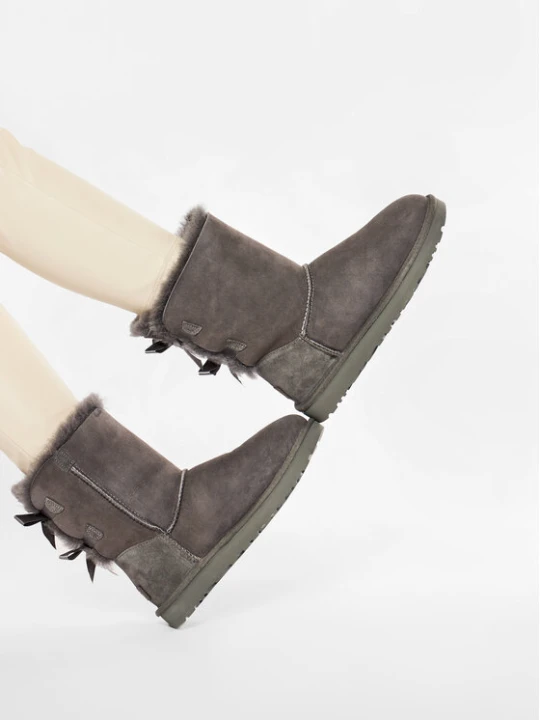 Zdjęcie produktu Śniegowce Ugg W Bailey Bow II 1016225 Szary