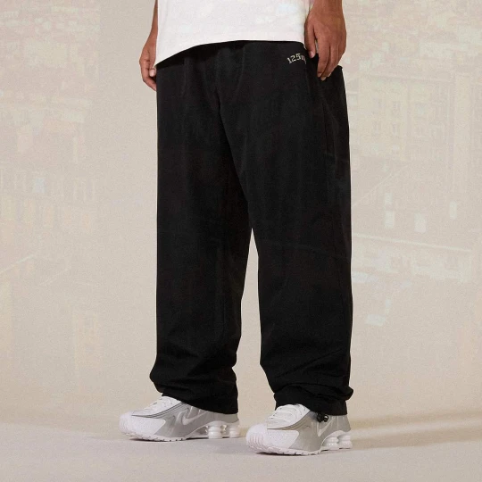 Zdjęcie produktu City Trackpants 125mm x SNIPES czarny