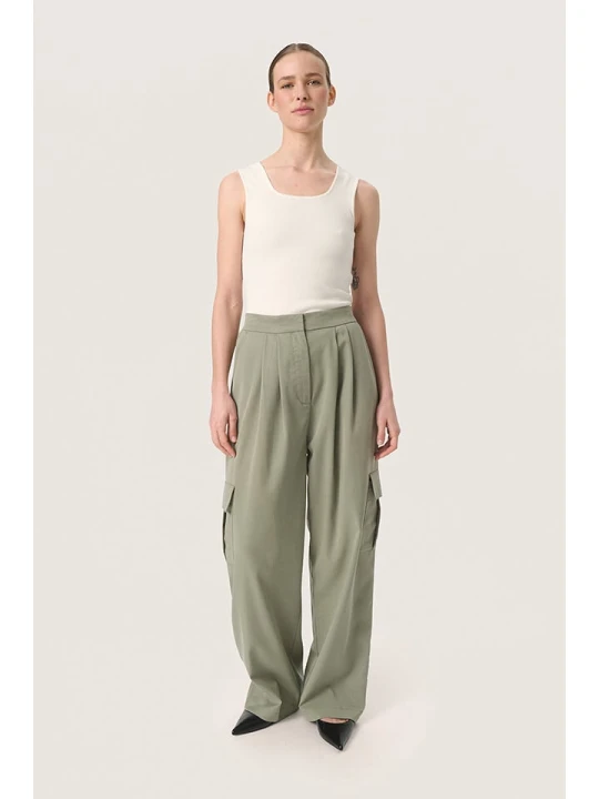 Zdjęcie produktu Soaked in Luxury Bojówki w kolorze khaki rozmiar: XL