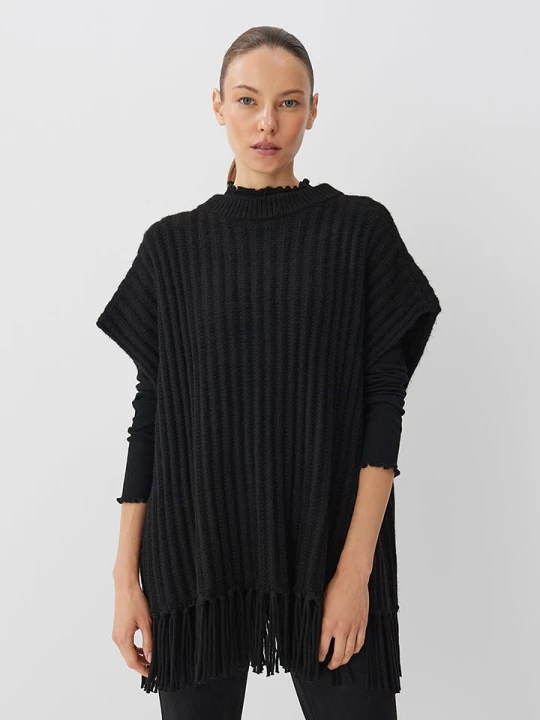 Zdjęcie produktu Someday Ponczo w kolorze czarnym rozmiar: onesize