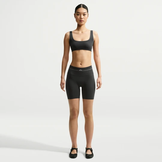 Zdjęcie produktu Spodenki damskie 12, 5 cm NikeSKIMS Ribbed Seamless - Czerń