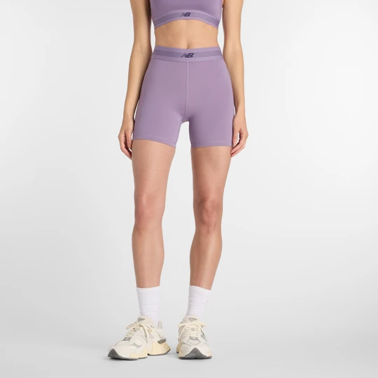 Zdjęcie produktu Spodenki damskie New Balance AC WB61E4GEAA5 – fioletowe