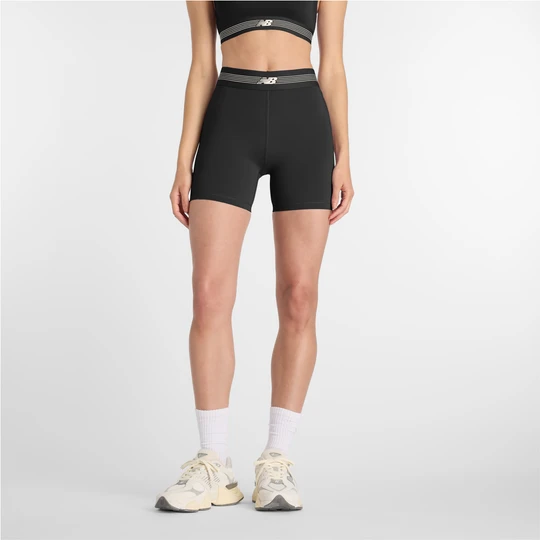 Zdjęcie produktu Spodenki damskie New Balance AC WB61E4GEBK – czarne