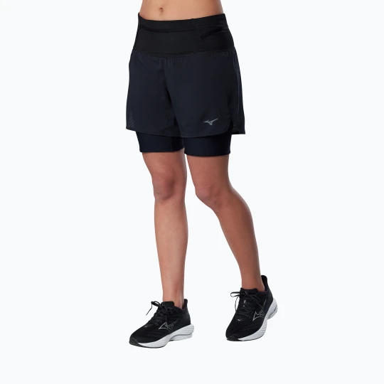 Zdjęcie produktu Spodenki do biegania damskie Mizuno Trail Multipocket 2in1 black