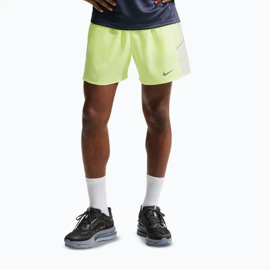 Zdjęcie produktu Spodenki do biegania męskie Nike Miler Dri-Fit 2in1 5" volt ice / barely volt Żółty