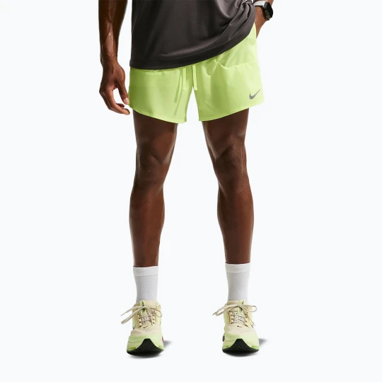 Zdjęcie produktu Spodenki do biegania męskie Nike Stride Dri-Fit 2in1 7" volt ice Żółty