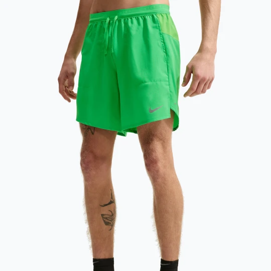 Zdjęcie produktu Spodenki do biegania męskie Nike Stride Dri-Fit Brief-Lined 7" green spark